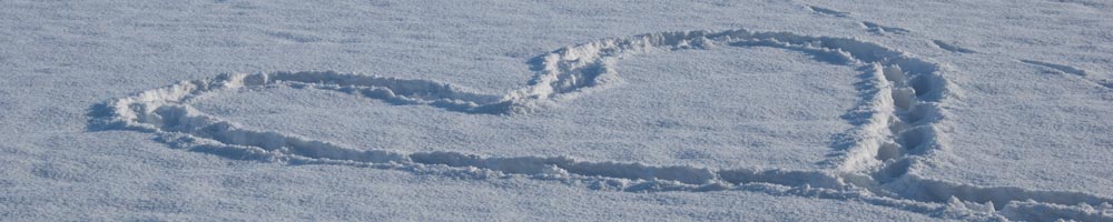 Ein Herz im Schnee
